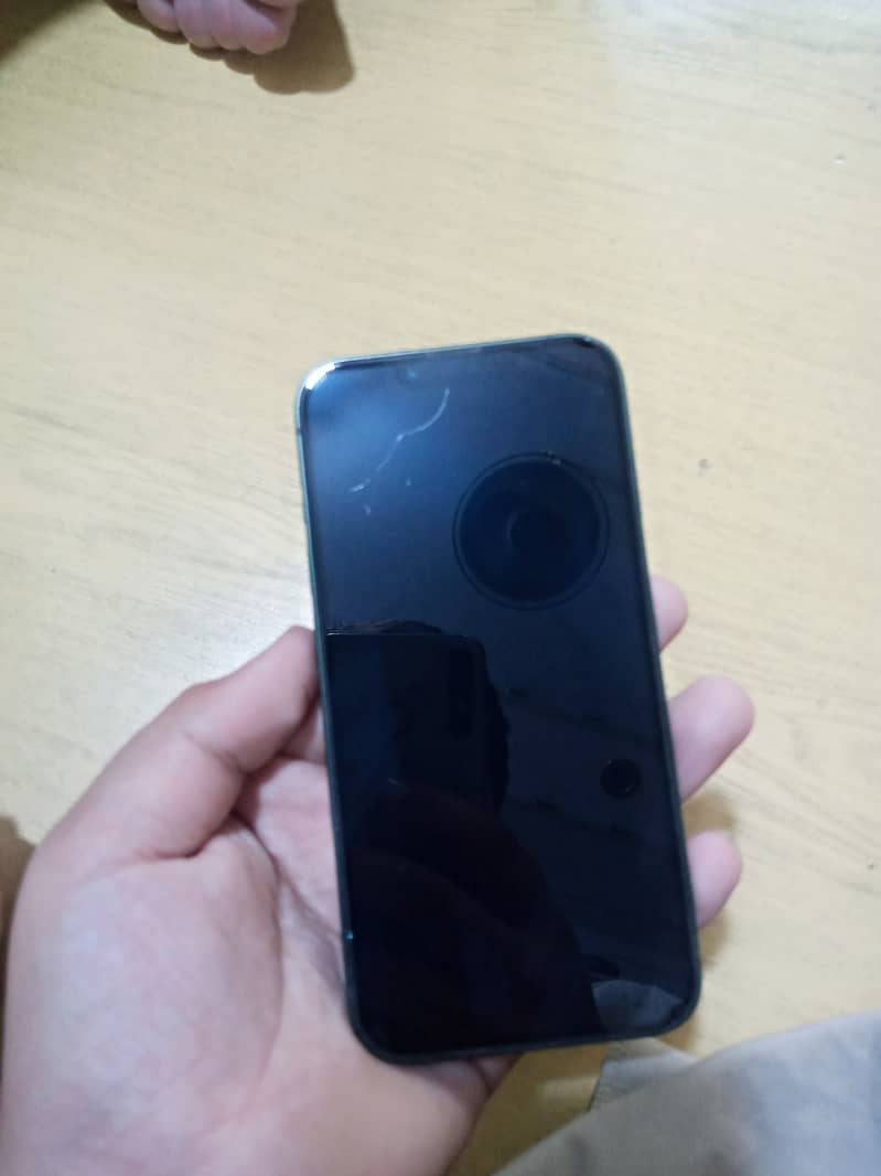 Apple iPhone 13 2