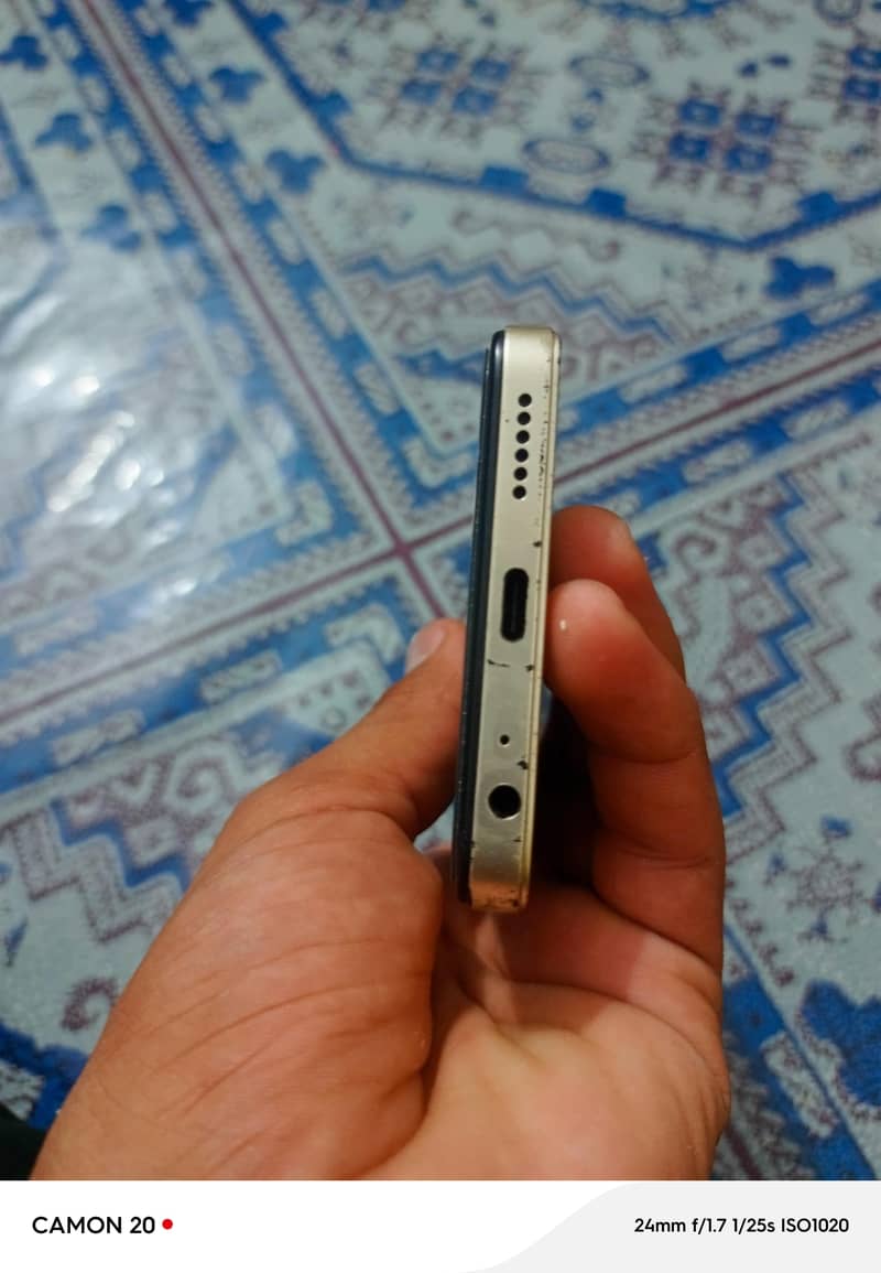 Tecno Spark 20C 2