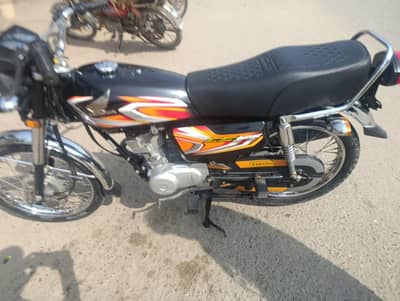 HONDA 125 2022