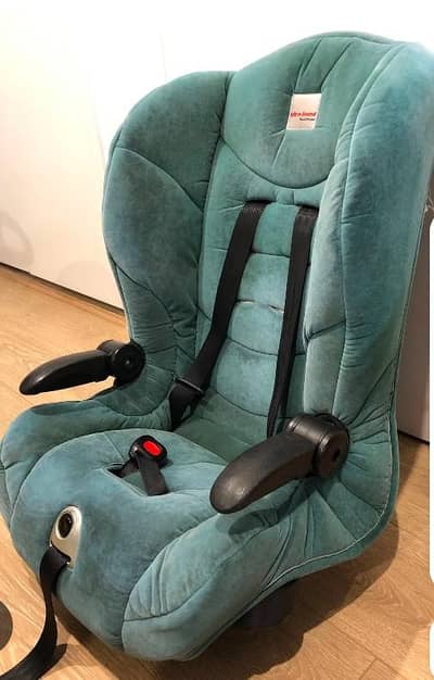 . Original Britax Safe-n-Sound Maxi Rider Baby