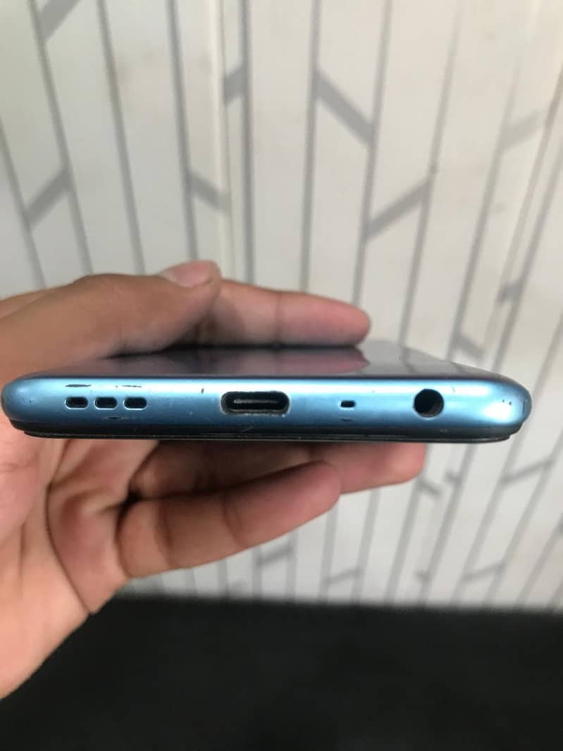 Realme 9i 4