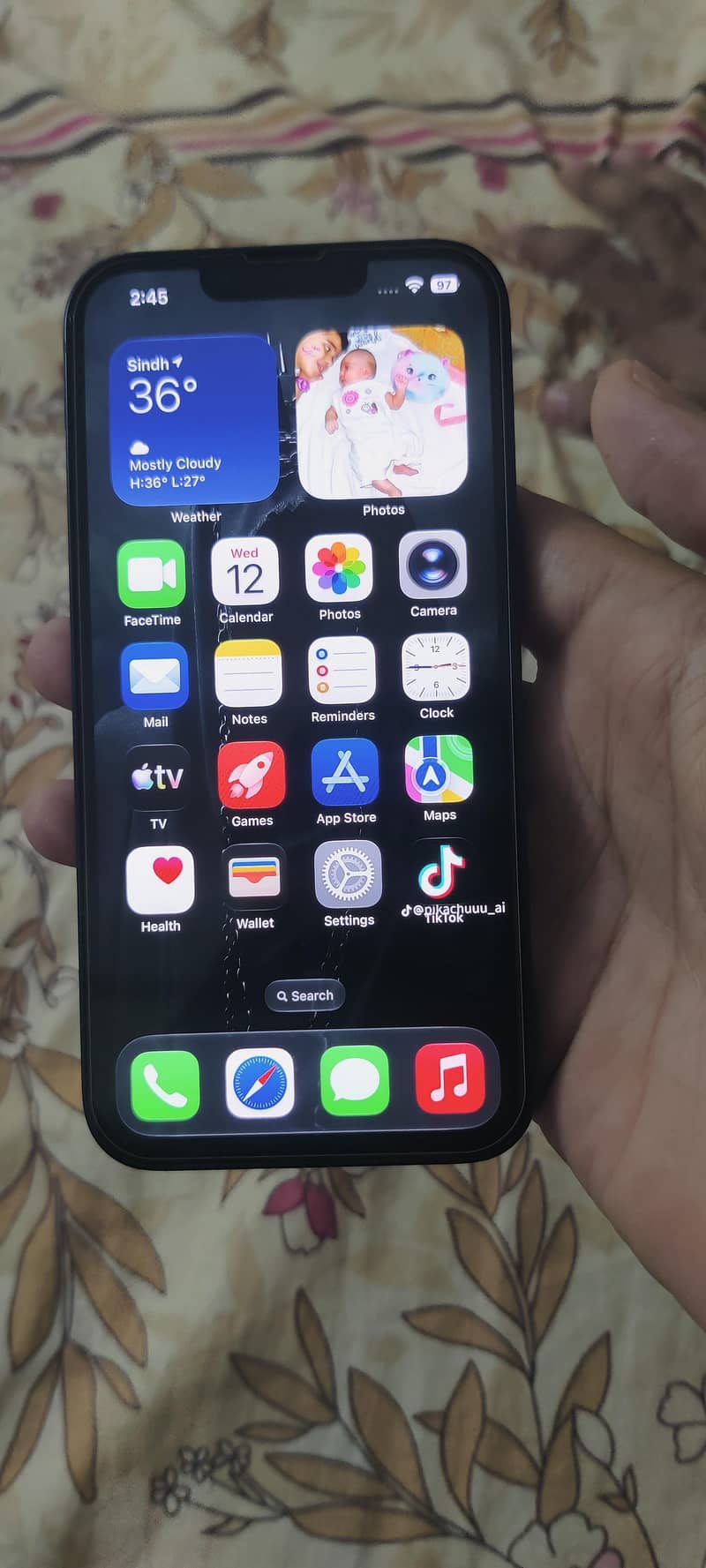 Apple iPhone 13 2