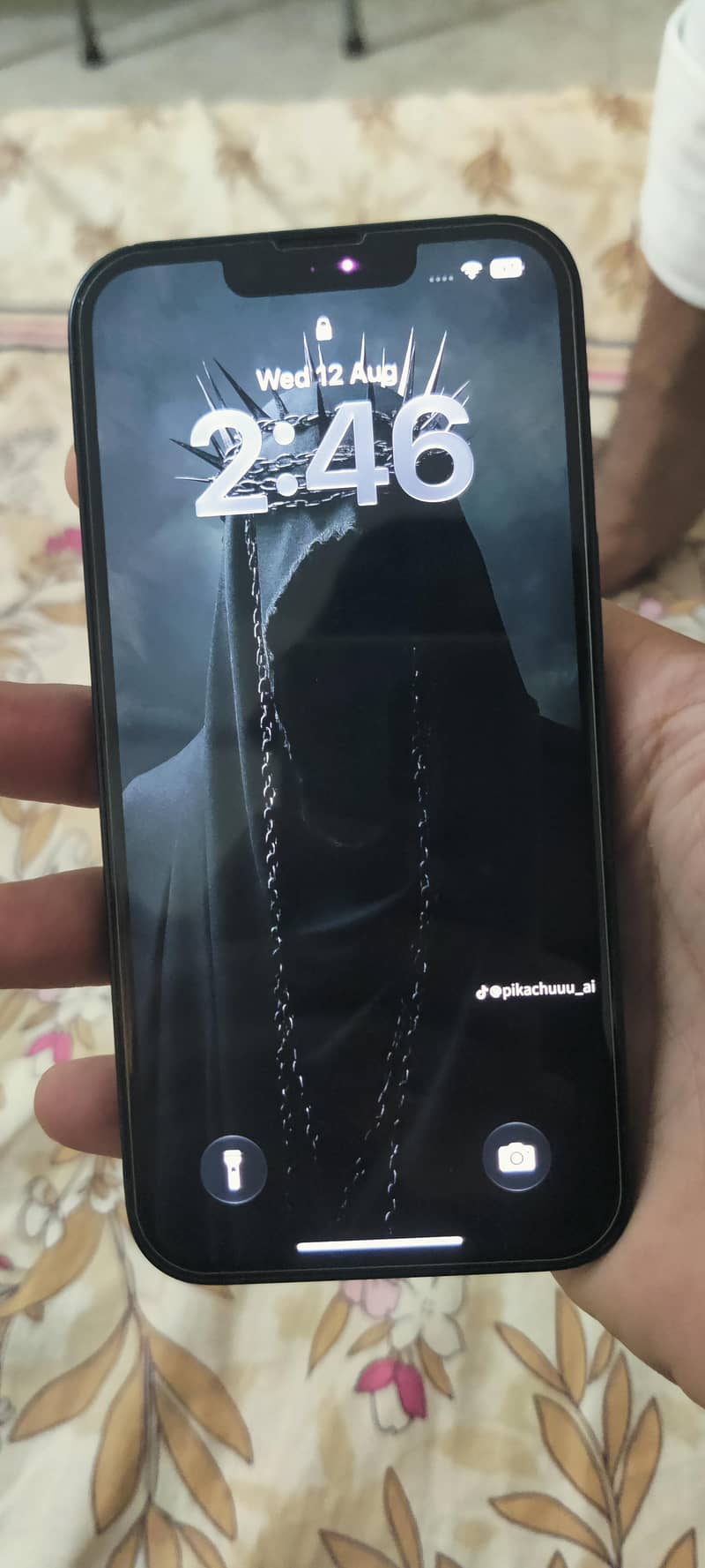 Apple iPhone 13 7