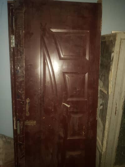 WOODEN PLY DOORS