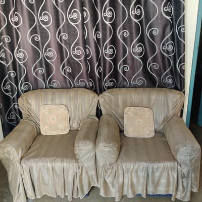 5 Seater Sofa set + Thomson TV