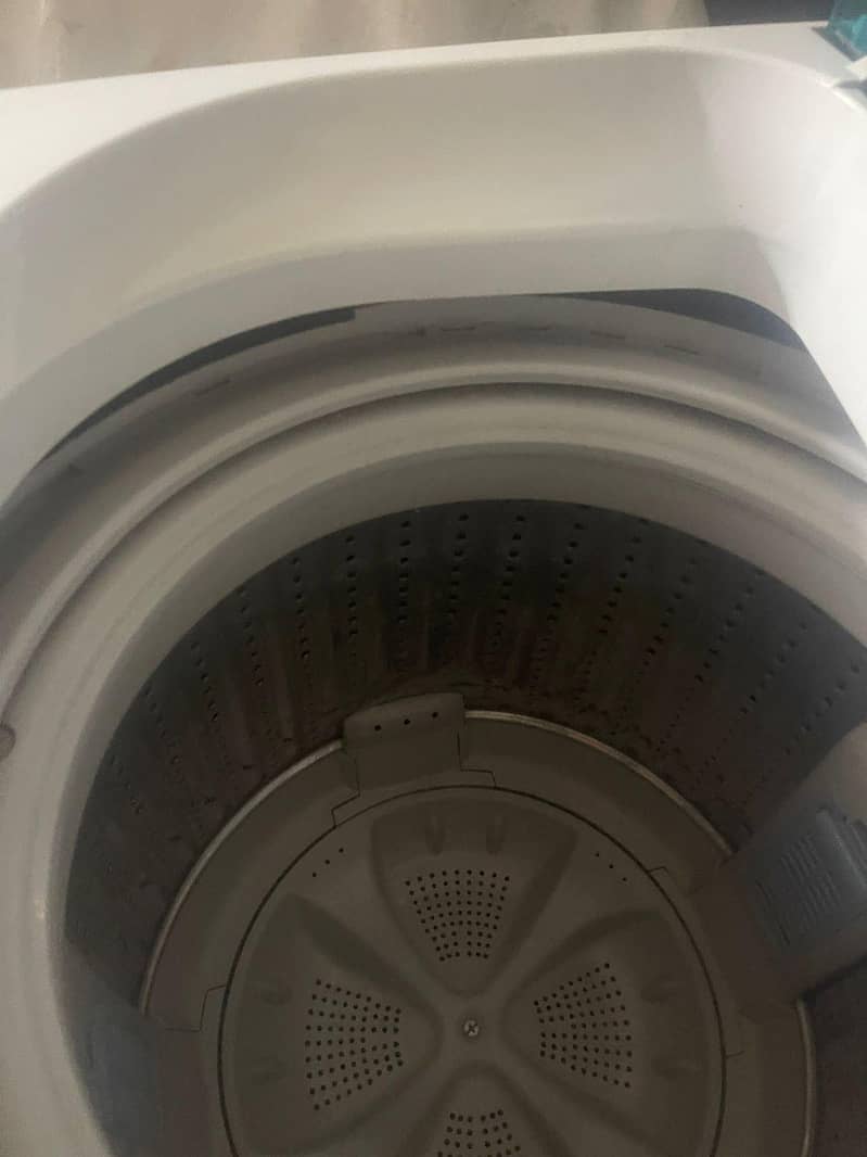 full Automatic washing machine. 0