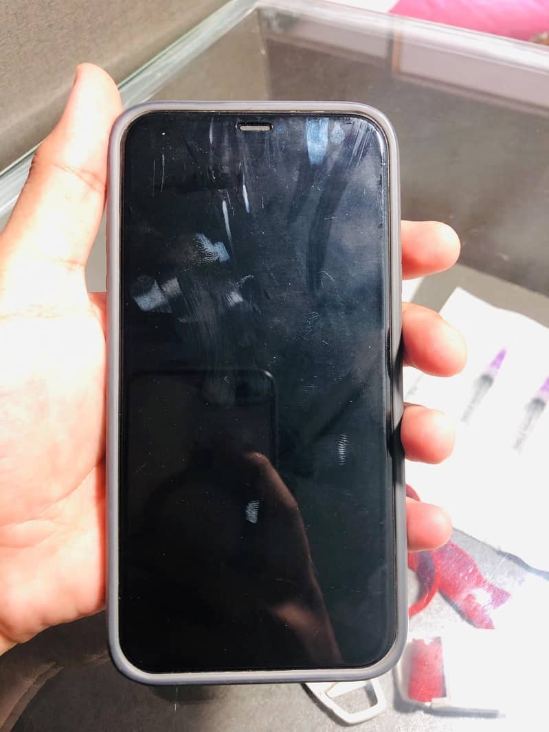 Apple iPhone 11 1