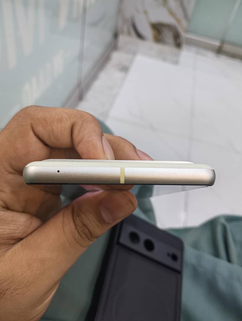 Google Pixel 7 2