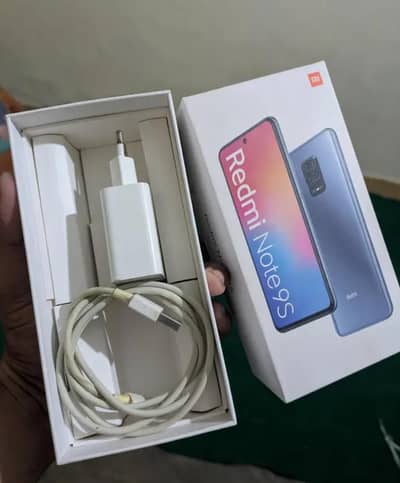 Xiaomi Redmi Note 9S small lines on screen and back break