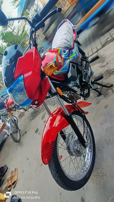 all okay condition 10 by 10 location chhota Sahiwal