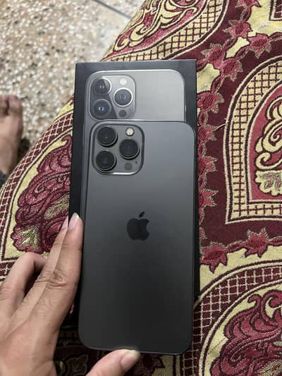 Apple iPhone 13 Pro Max with box