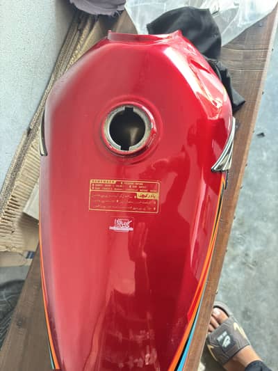 Geniun costomized fuel tank honda cg 125