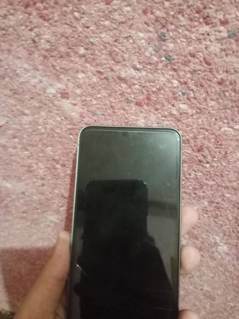 Google Pixel 8 2