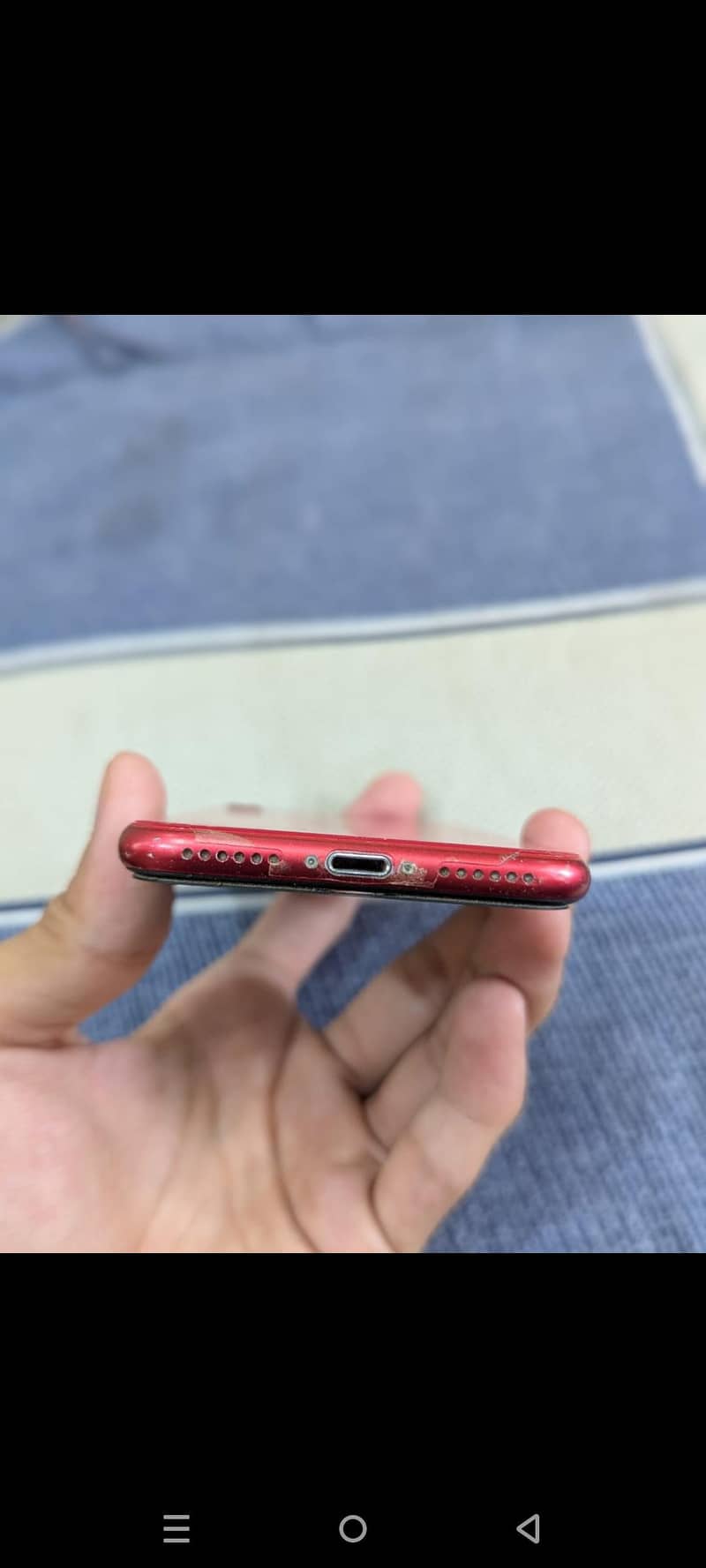 iPhone SE 2 generation 4