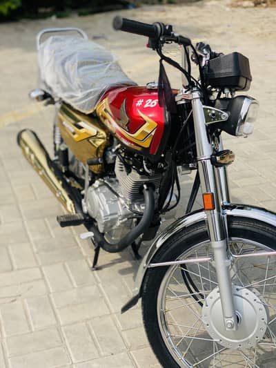 Honda CG 125 gold edition