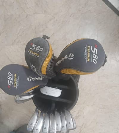 Golf TaylorMade Kit in a Excellent Condition