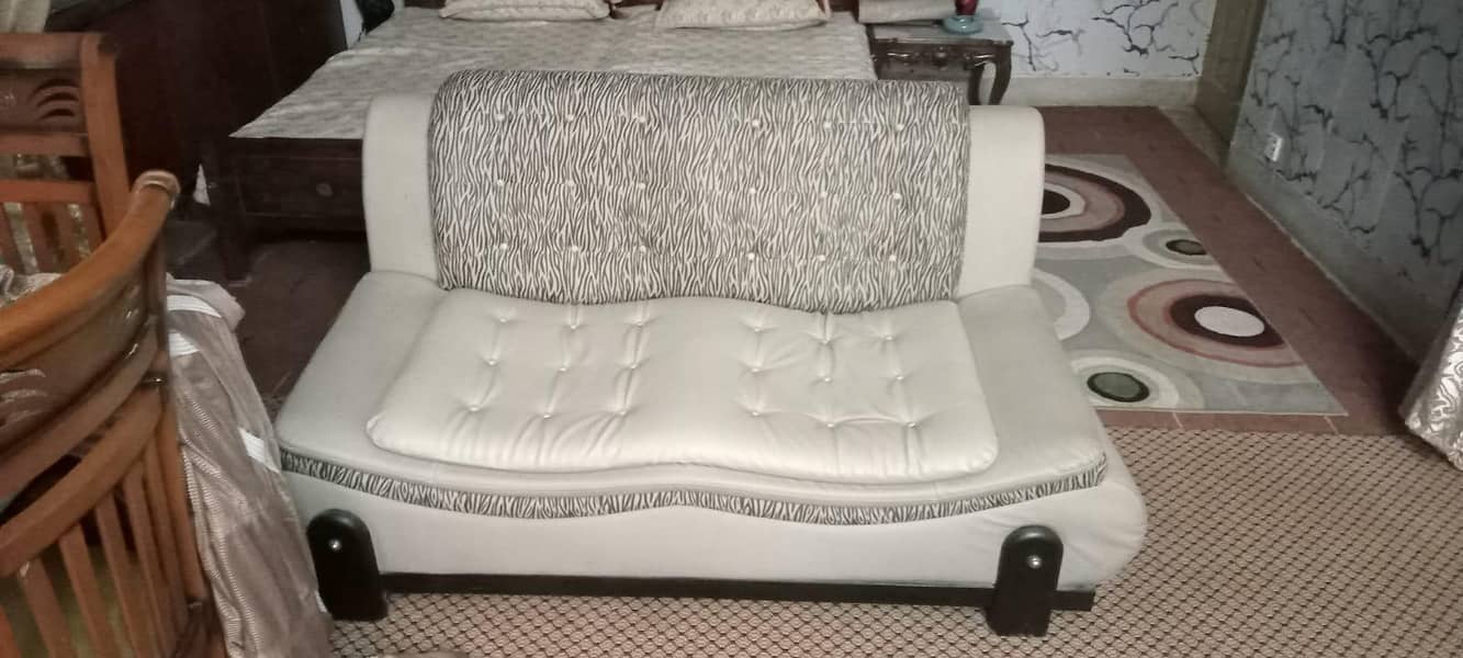 seven seeter sofa 1