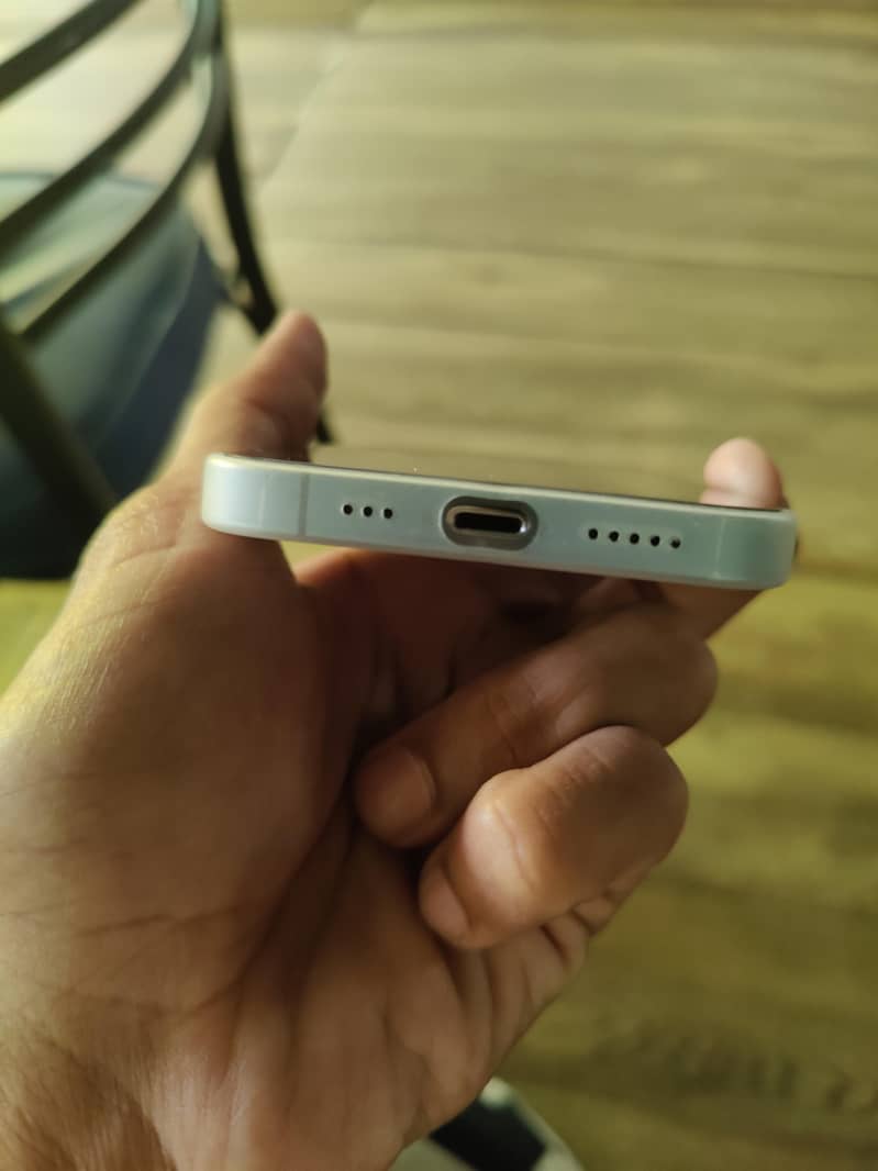 Apple iPhone 13 Pro 4