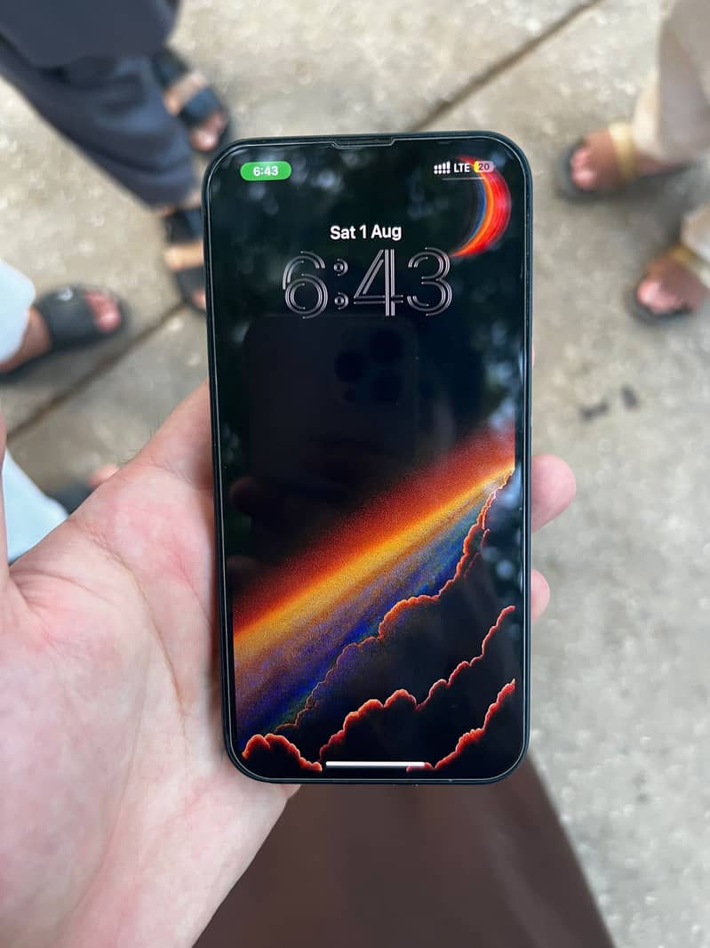 Apple iPhone 13 3