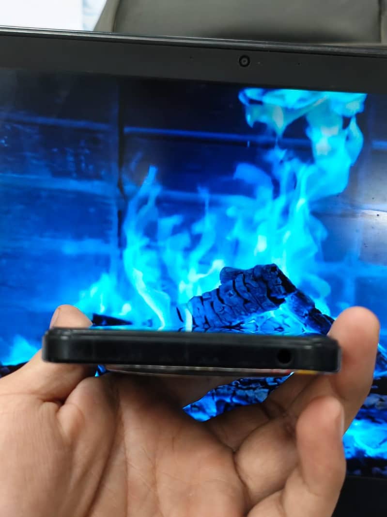 Xiaomi POCO C75 3