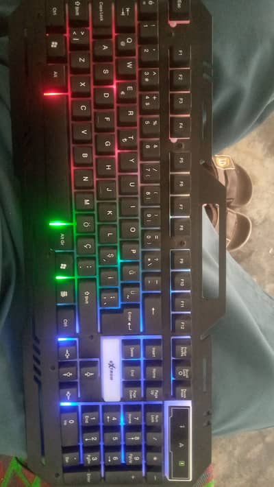 Extrom keyboard lighting color black