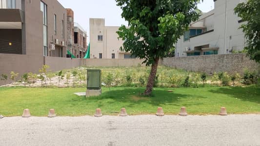Plot No-671 Block Q - 1 Kanal Plot On Top Location Of Phase 7 DHA Lahore For Urgent Sale