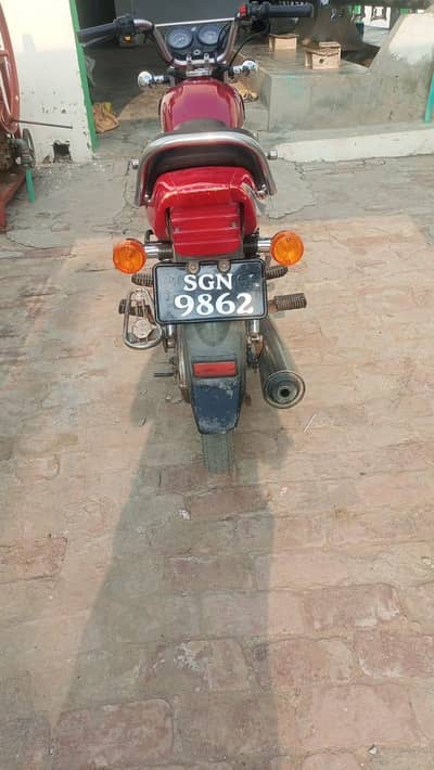 honda 100 12 model behtrrn condition 03460004046