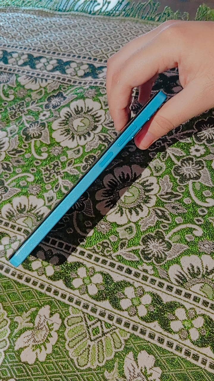 Realme Note 50 4