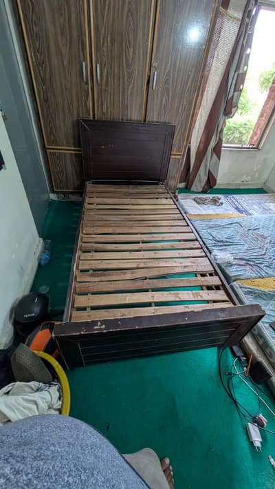 2 Signal Bed for sale-Good condition