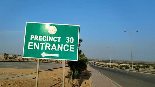 272sq yd Plots at Precicnt-30 Near Jinnah FOR SALE. Chance Deals for Investors and End Users