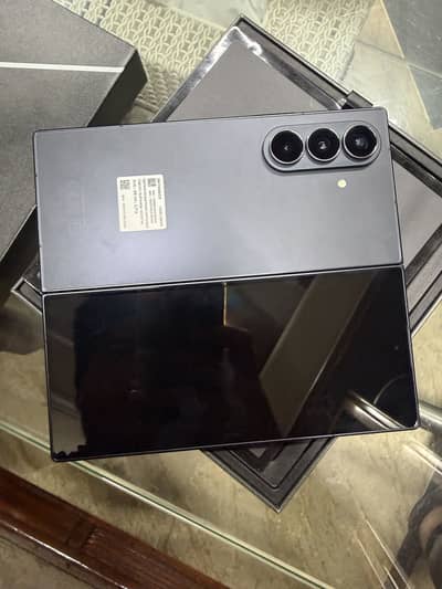 Samsung Mobile Z Fold 7
