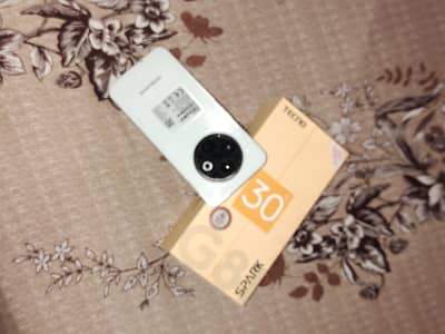 Tecno spnrk 30c