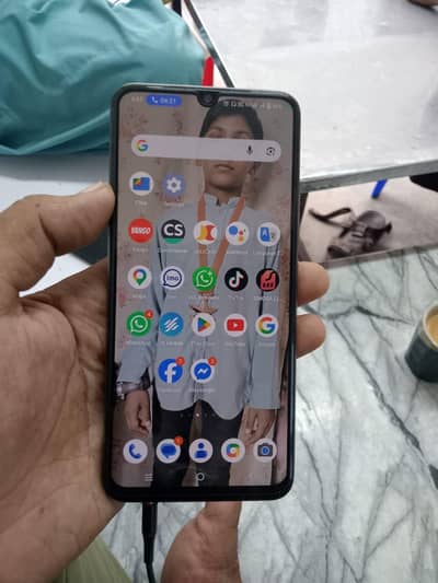 Vivo V20