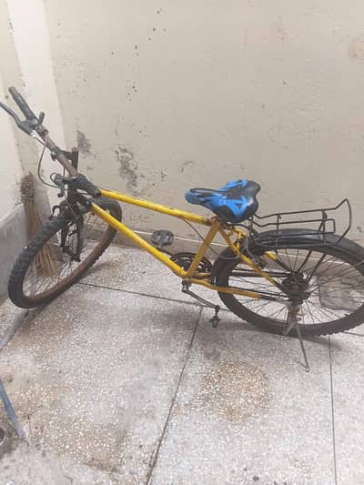 26 inch yellow cycle with gear and carrier local cycle in lahore