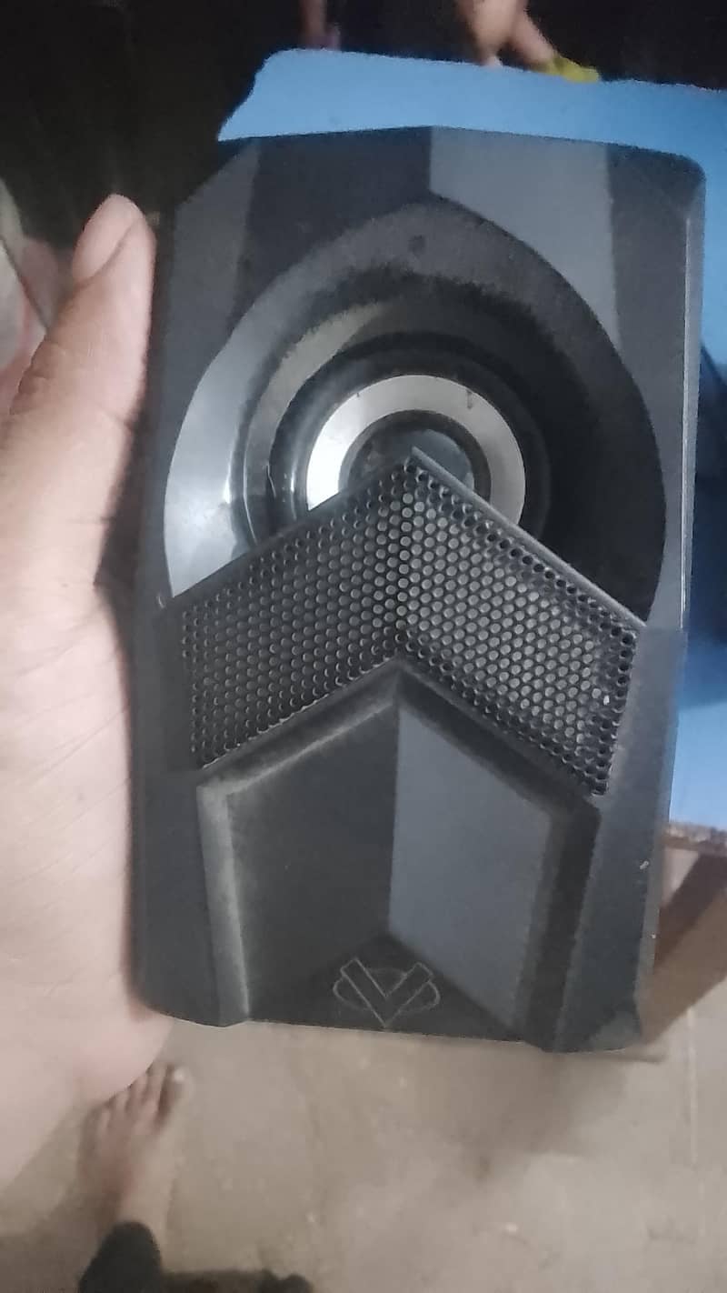 speaker 5