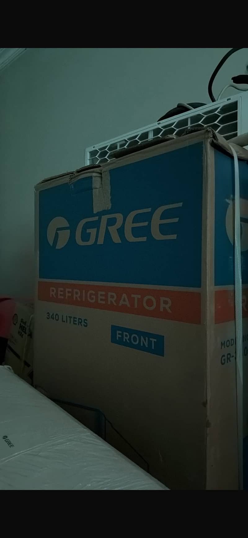 Refrigerator 1