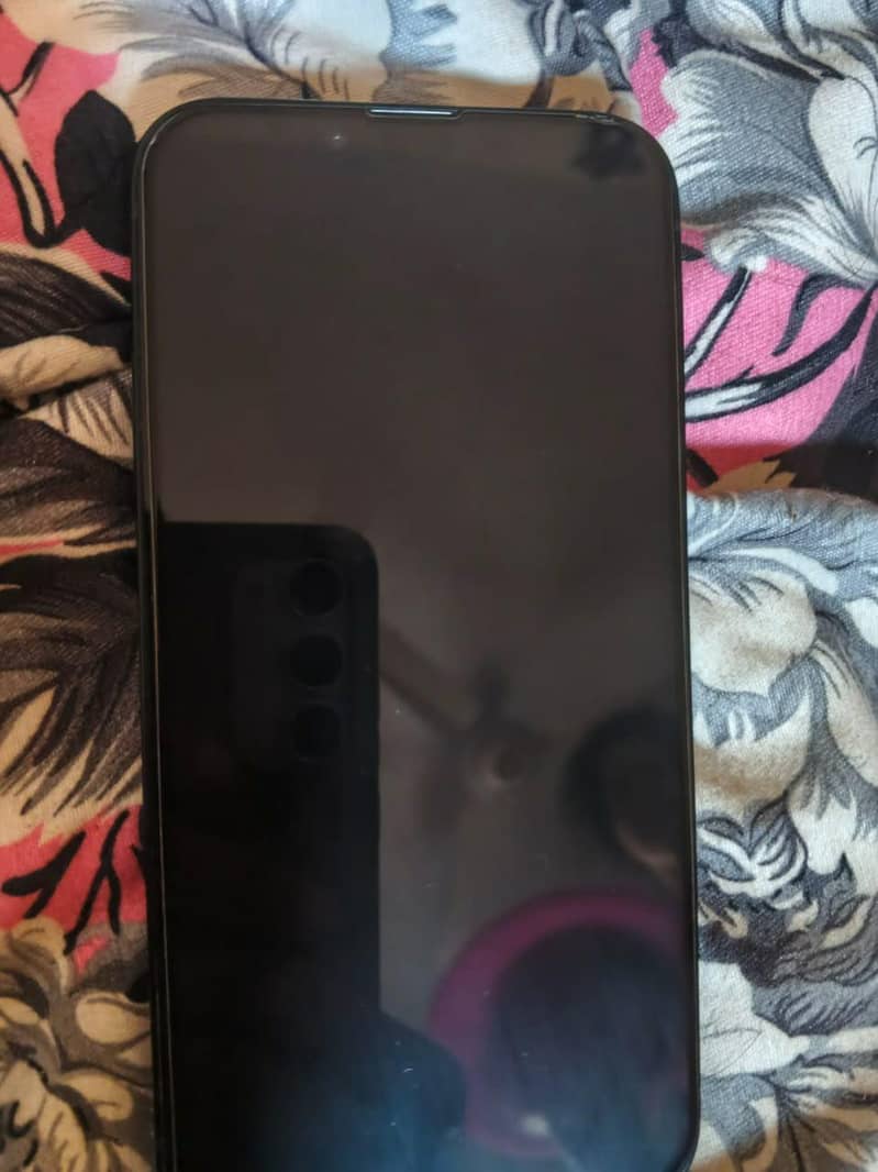 Apple iPhone 14 4