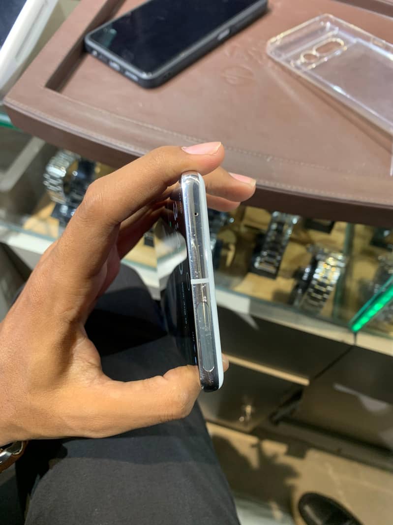 Google Pixel 7 Pro 4