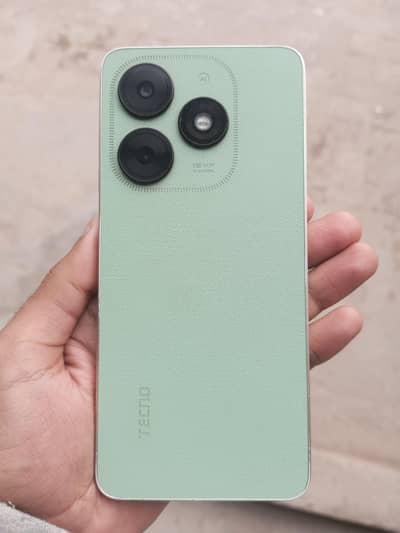 Tecno Spark Go
