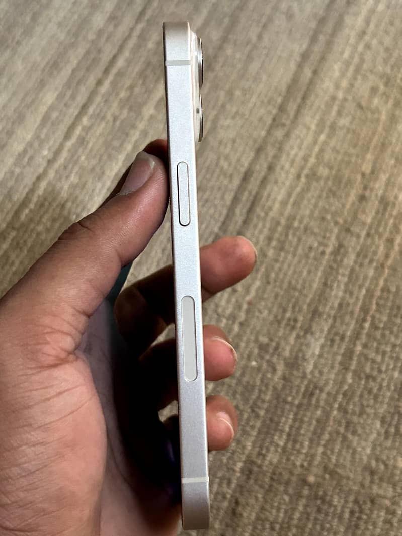 Apple iPhone 14 2