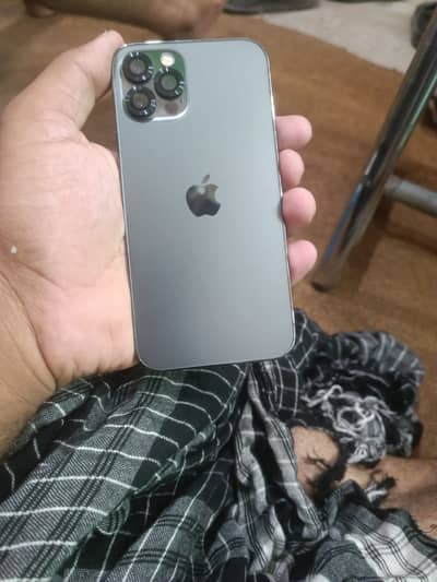 Apple iPhone 12 Pro