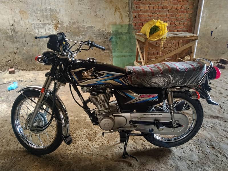 CG 125 5