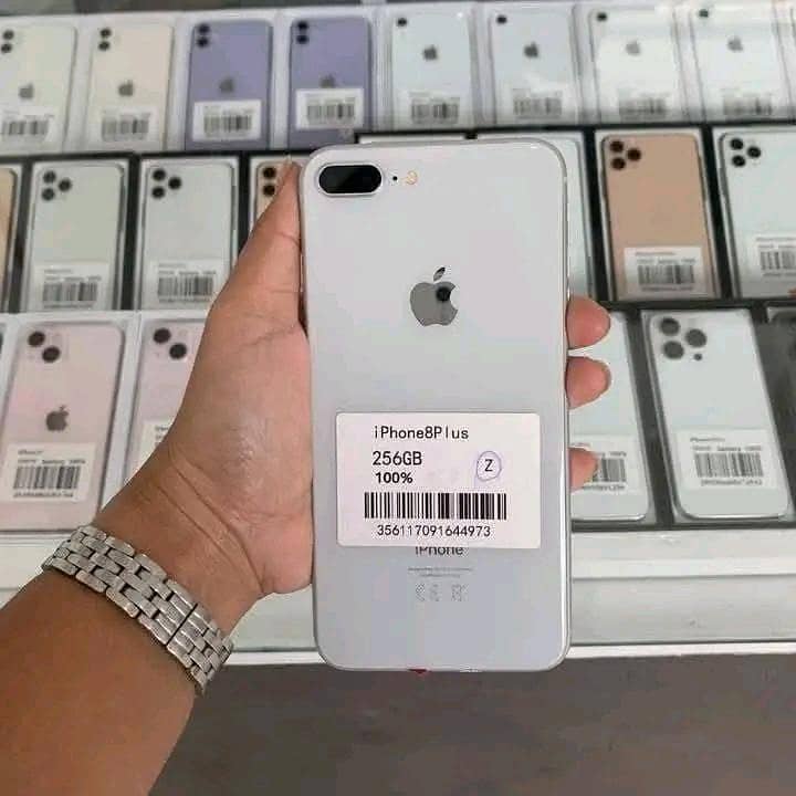 Apple iPhone 8 Plus 4