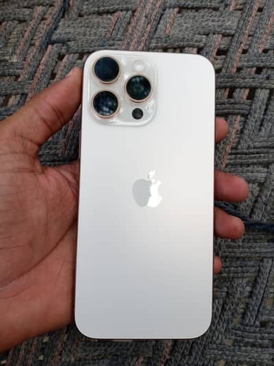 Apple iPhone 16 Pro Max