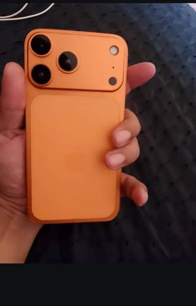 Apple iPhone XR convert 17 pro