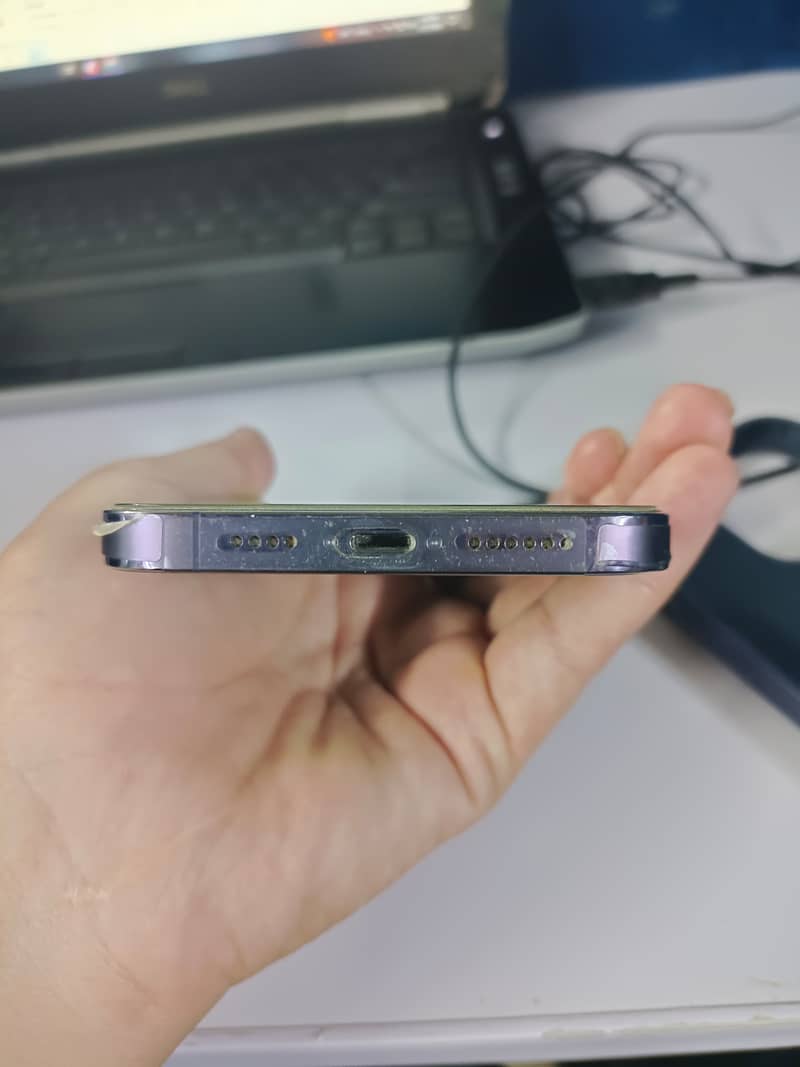 Apple iPhone 14 Pro Max 3