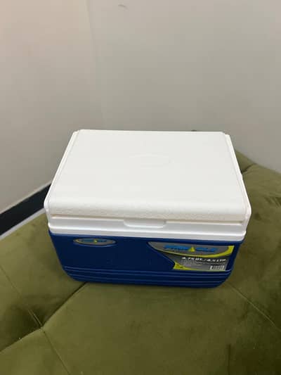 Cool box for sale