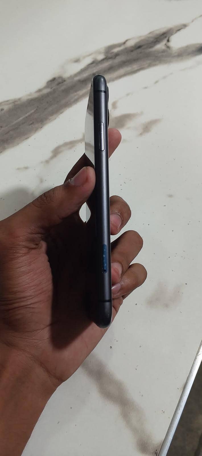 Apple iPhone 11 2