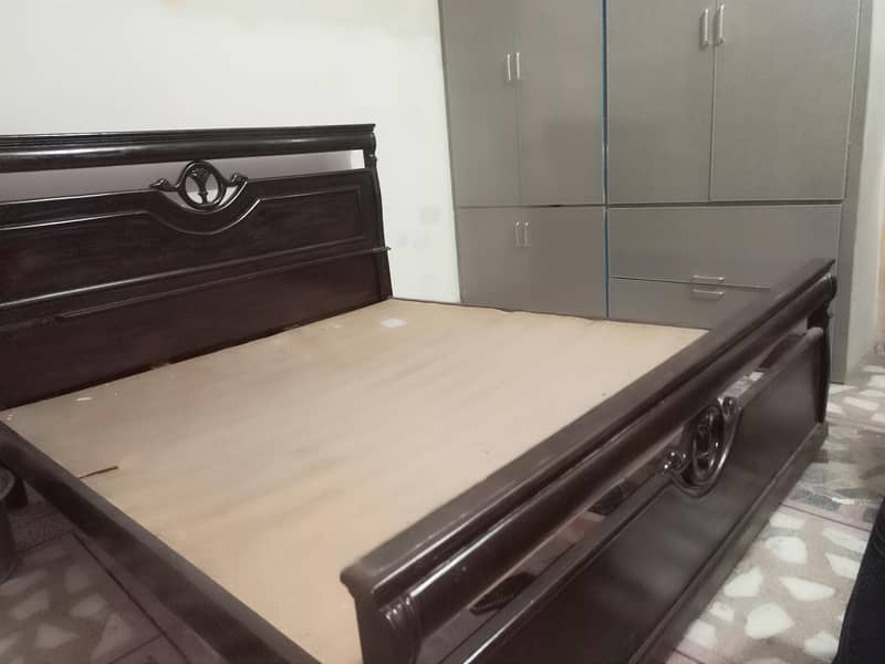 double king size bed 1