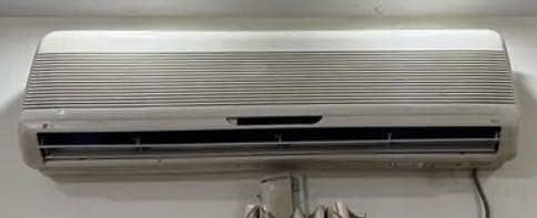 LG Air conditioner jet cool for urgent sale